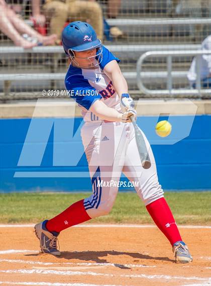 Thumbnail 1 in Red Bank vs Sale Creek photogallery.