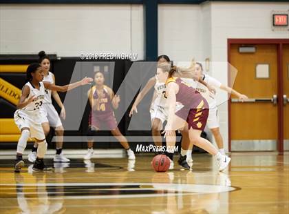 Thumbnail 3 in Oakton @ Westfield photogallery.