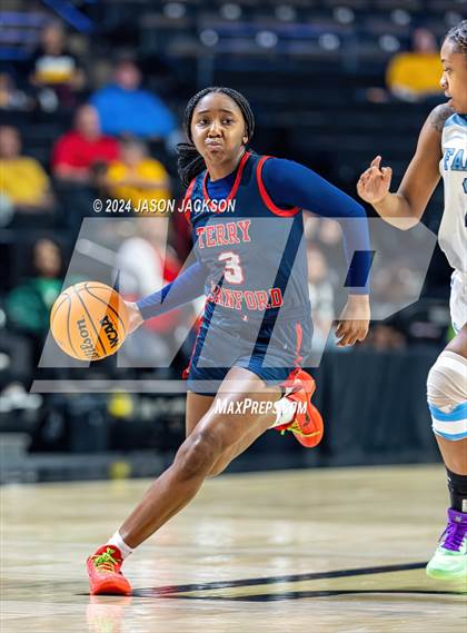 Thumbnail 1 in Terry Sanford @ West Rowan (NCHSAA 3A Final) photogallery.