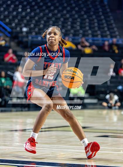 Thumbnail 1 in Terry Sanford @ West Rowan (NCHSAA 3A Final) photogallery.