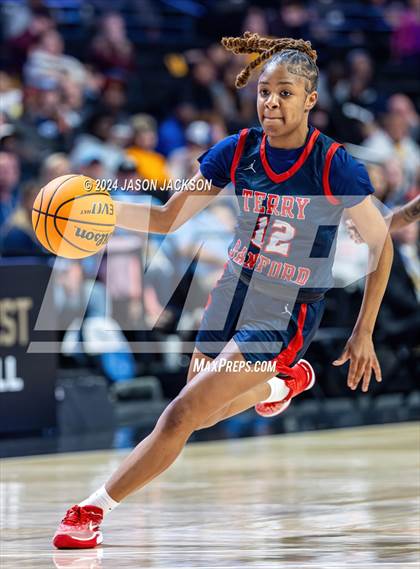 Thumbnail 2 in Terry Sanford @ West Rowan (NCHSAA 3A Final) photogallery.