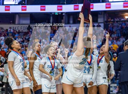 Thumbnail 2 in Terry Sanford @ West Rowan (NCHSAA 3A Final) photogallery.