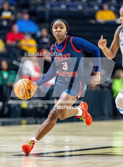 Thumbnail 3 in Terry Sanford @ West Rowan (NCHSAA 3A Final) photogallery.