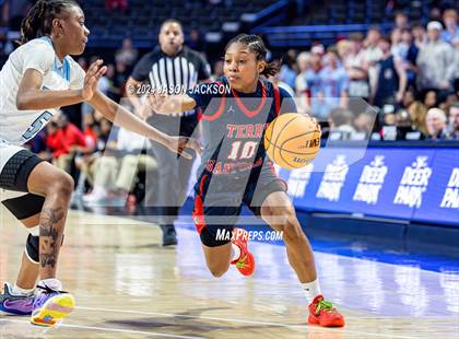 Thumbnail 3 in Terry Sanford @ West Rowan (NCHSAA 3A Final) photogallery.