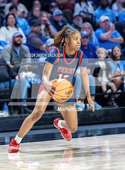 Thumbnail 1 in Terry Sanford @ West Rowan (NCHSAA 3A Final) photogallery.