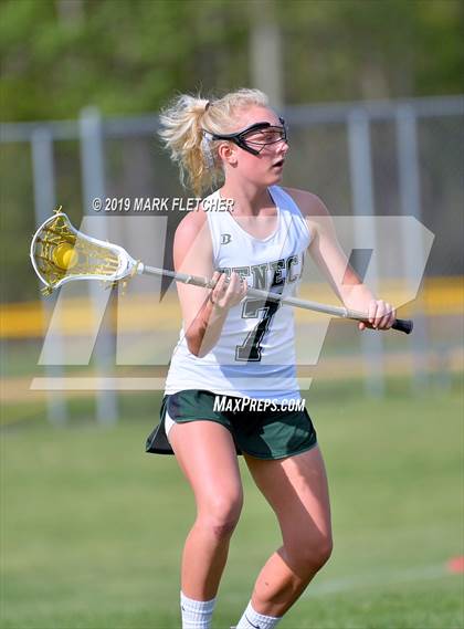 Thumbnail 2 in Camden Catholic @ Seneca photogallery.