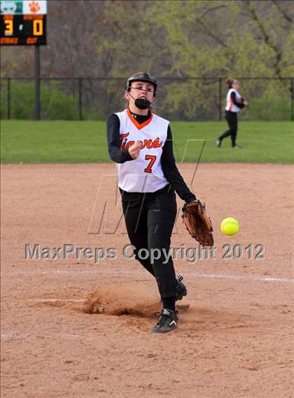 Thumbnail 1 in Harding @ Ridgefield photogallery.