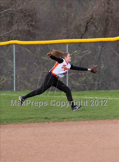 Thumbnail 1 in Harding @ Ridgefield photogallery.