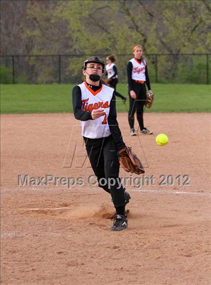 Thumbnail 1 in Harding @ Ridgefield photogallery.