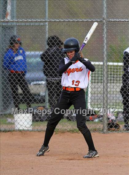 Thumbnail 1 in Harding @ Ridgefield photogallery.