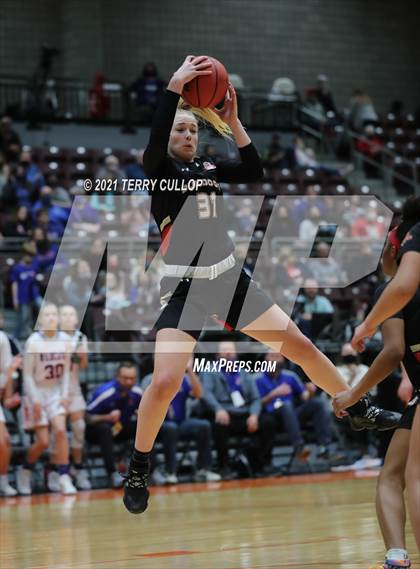 Thumbnail 1 in Judge Memorial vs. Richfield (UHSAA 3A 5th Place) photogallery.