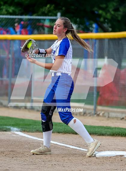 Thumbnail 1 in Maquoketa @ Clear Creek-Amana photogallery.