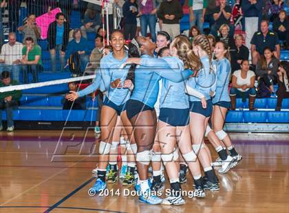 Thumbnail 1 in Sacred Heart Cathedral vs. Valley Christian (CIF-CCS Division 3 Championship) photogallery.