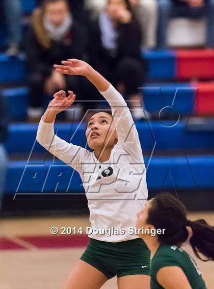 Thumbnail 2 in Sacred Heart Cathedral vs. Valley Christian (CIF-CCS Division 3 Championship) photogallery.