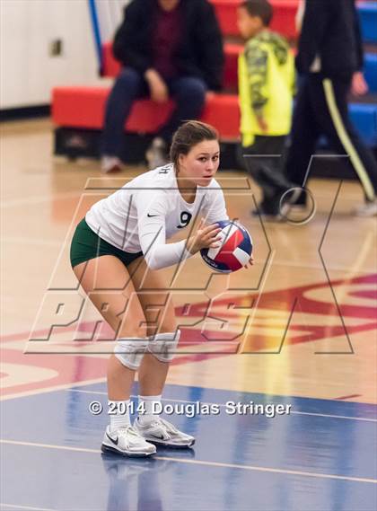 Thumbnail 3 in Sacred Heart Cathedral vs. Valley Christian (CIF-CCS Division 3 Championship) photogallery.