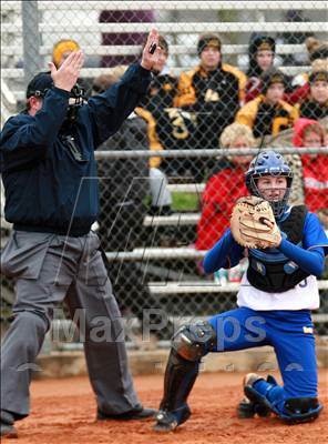 Thumbnail 3 in Brentwood vs Knoxville Central (BHS Tournament) photogallery.