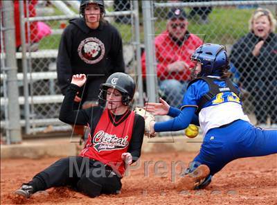 Thumbnail 3 in Brentwood vs Knoxville Central (BHS Tournament) photogallery.