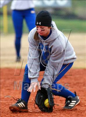 Thumbnail 1 in Brentwood vs Knoxville Central (BHS Tournament) photogallery.