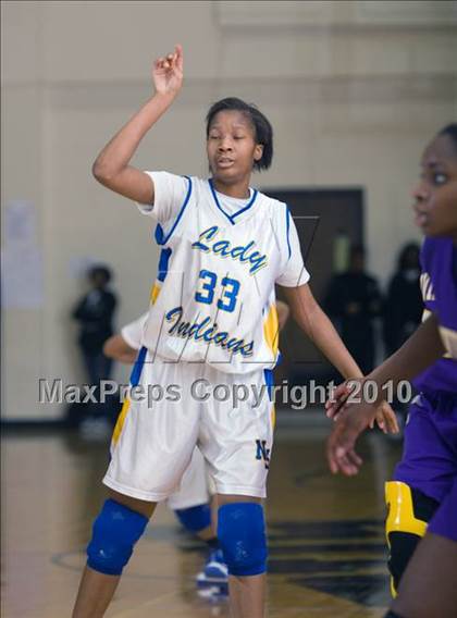 Thumbnail 3 in Covington vs Jackson Northside (Dyersburg Tournament) photogallery.