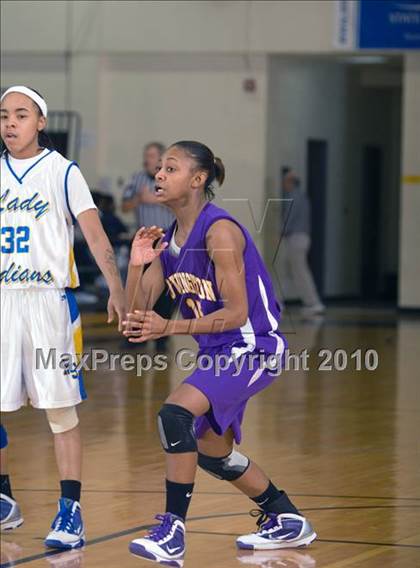 Thumbnail 1 in Covington vs Jackson Northside (Dyersburg Tournament) photogallery.