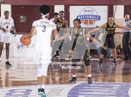 Thumbnail 1 in Hamilton Heights vs. Winter Haven (GEICO National Tournament Semifinal) photogallery.