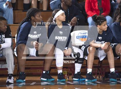 Thumbnail 2 in Hamilton Heights vs. Winter Haven (GEICO National Tournament Semifinal) photogallery.
