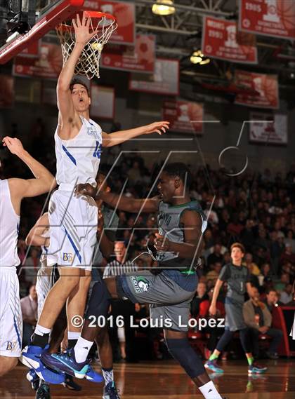 Thumbnail 3 in Chino Hills vs. Bishop Gorman (Nike Extravaganza) photogallery.