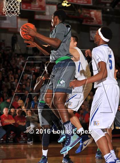 Thumbnail 2 in Chino Hills vs. Bishop Gorman (Nike Extravaganza) photogallery.