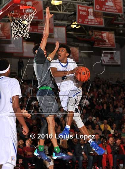 Thumbnail 3 in Chino Hills vs. Bishop Gorman (Nike Extravaganza) photogallery.