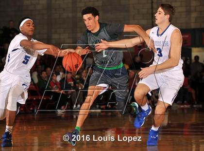Thumbnail 1 in Chino Hills vs. Bishop Gorman (Nike Extravaganza) photogallery.