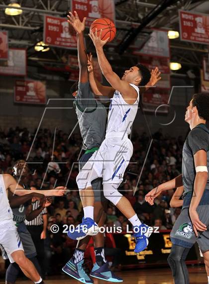 Thumbnail 2 in Chino Hills vs. Bishop Gorman (Nike Extravaganza) photogallery.