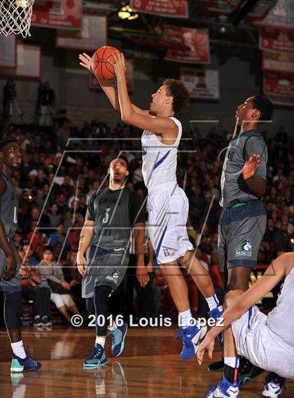 Thumbnail 3 in Chino Hills vs. Bishop Gorman (Nike Extravaganza) photogallery.