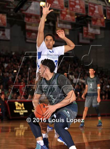Thumbnail 3 in Chino Hills vs. Bishop Gorman (Nike Extravaganza) photogallery.