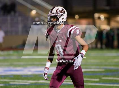 Thumbnail 2 in Brenham vs. Calallen (UIL 5A Regional Semi Final Playoffs) photogallery.