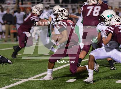 Thumbnail 1 in Brenham vs. Calallen (UIL 5A Regional Semi Final Playoffs) photogallery.