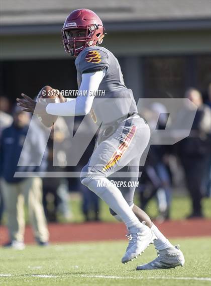 Thumbnail 2 in Cardinal Hayes @ Canisius (NYCHSFL Final) photogallery.