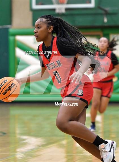 Thumbnail 1 in Lincoln vs. West Campus (St. Mary's MLK Showcase) photogallery.