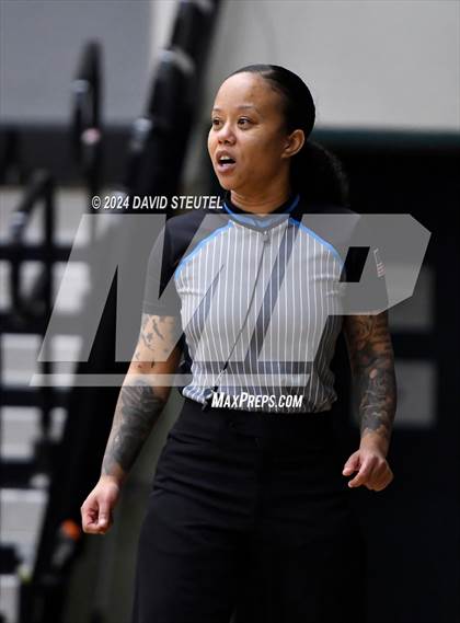 Thumbnail 1 in Lincoln vs. West Campus (St. Mary's MLK Showcase) photogallery.