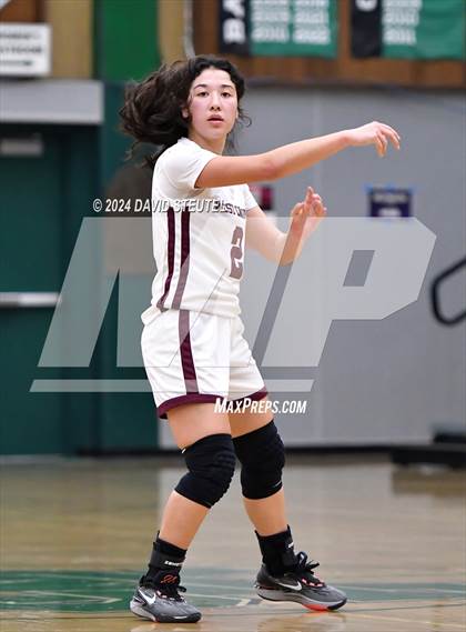 Thumbnail 1 in Lincoln vs. West Campus (St. Mary's MLK Showcase) photogallery.