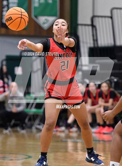 Thumbnail 3 in Lincoln vs. West Campus (St. Mary's MLK Showcase) photogallery.