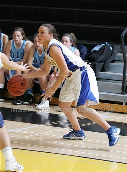 Thumbnail 3 in San Pasqual vs. Our Lady of Peace (So Cal Holiday Classic) photogallery.