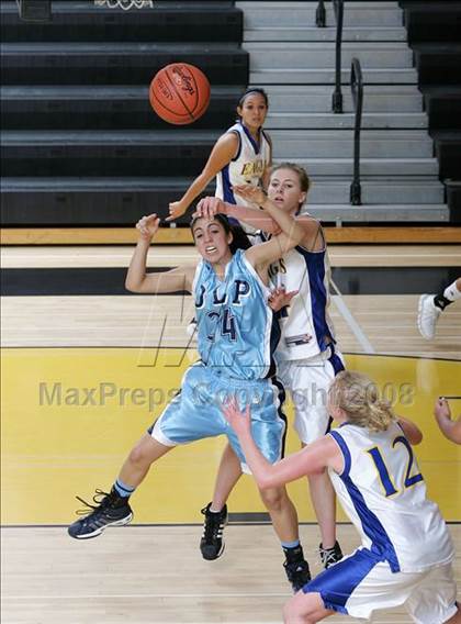 Thumbnail 3 in San Pasqual vs. Our Lady of Peace (So Cal Holiday Classic) photogallery.