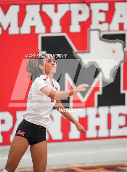 Thumbnail 2 in Ennis vs Maypearl photogallery.