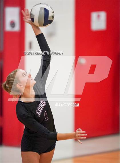 Thumbnail 1 in Ennis vs Maypearl photogallery.