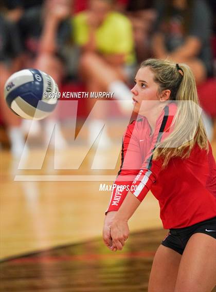 Thumbnail 2 in Ennis vs Maypearl photogallery.