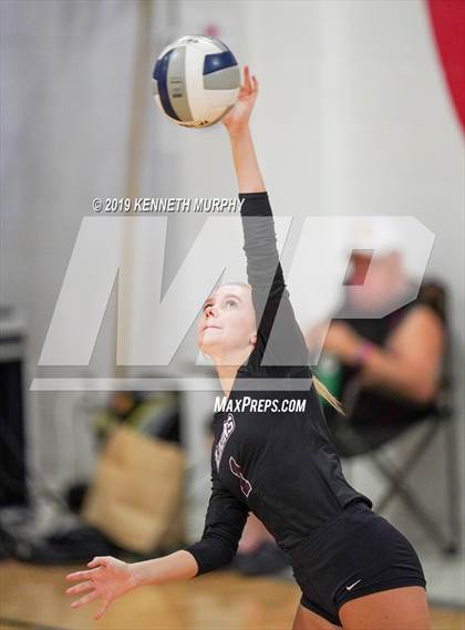 Thumbnail 3 in Ennis vs Maypearl photogallery.