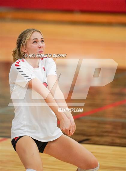 Thumbnail 3 in Ennis vs Maypearl photogallery.