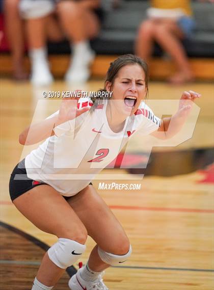 Thumbnail 3 in Ennis vs Maypearl photogallery.