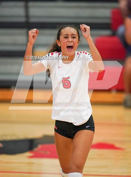 Thumbnail 3 in Ennis vs Maypearl photogallery.