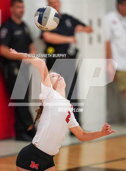 Thumbnail 1 in Ennis vs Maypearl photogallery.